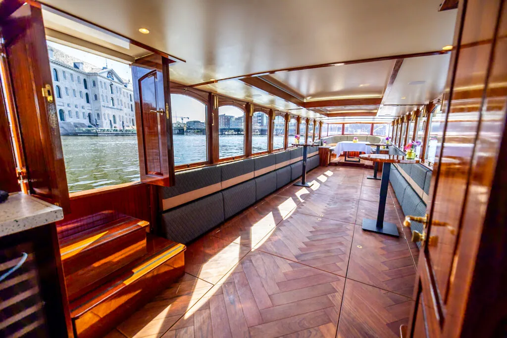 Lotus interior space