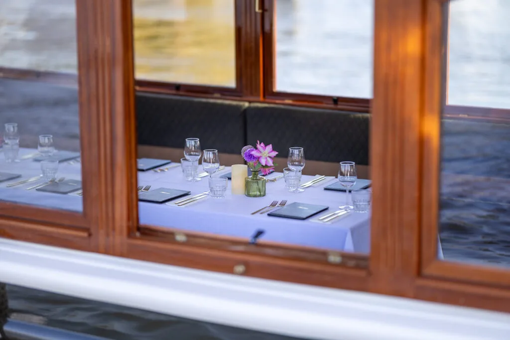 Diner Lotus